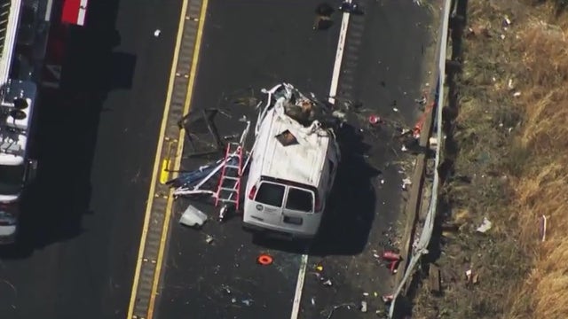 1 dead, 3 hurt in head-on crash in Contra Costa County crash