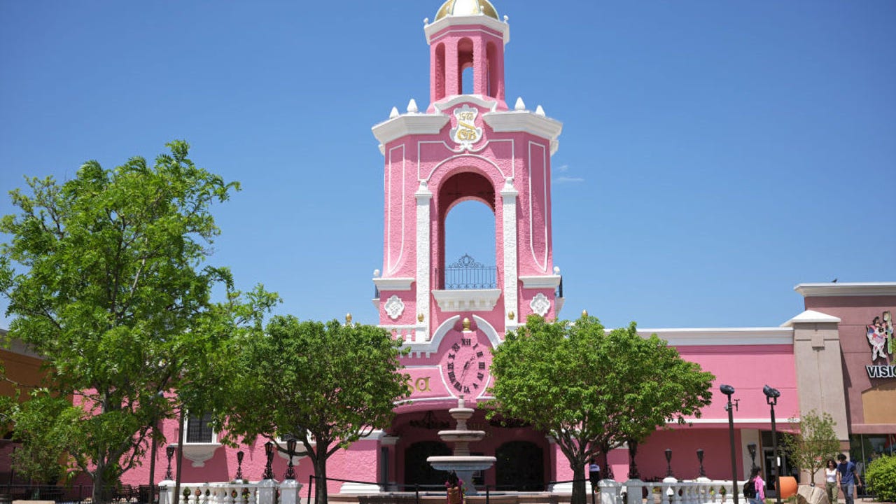 South Park creators to purchase the Casa Bonita in Colorado