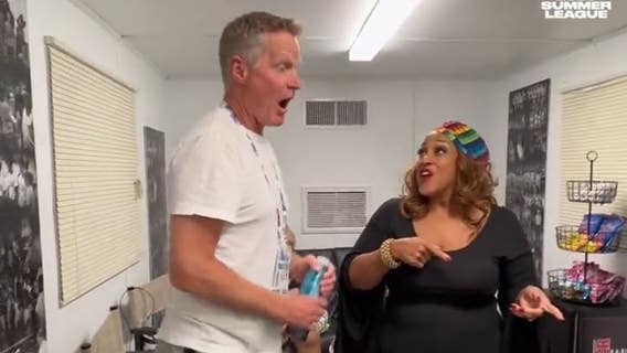 Warriors coach Steve Kerr gets surprise reunion