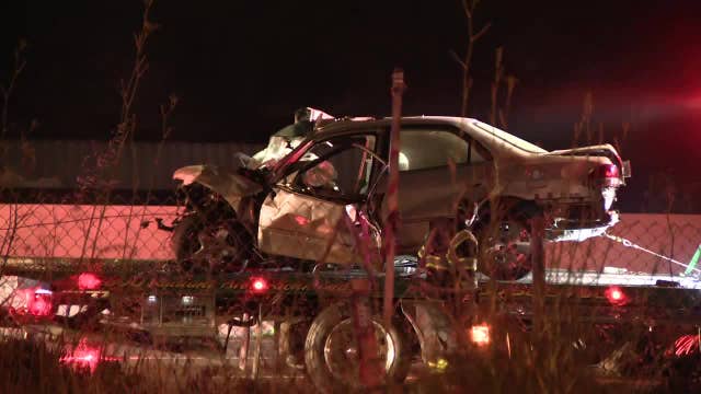 10-car crash on I-880 in Oakland after fatality reported