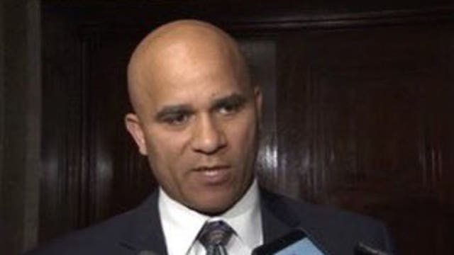 Alameda County D.A. files misdemeanor complaint against former prosecutor, says he betrayed office