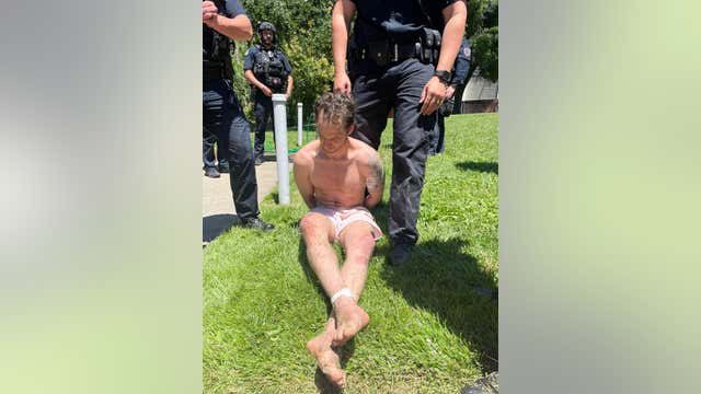 Escaped California homicide suspect captured after manhunt