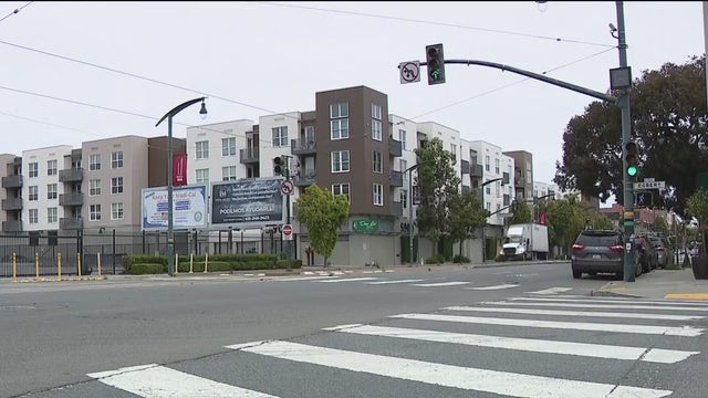 Woman dies after knocked to ground in San Francisco