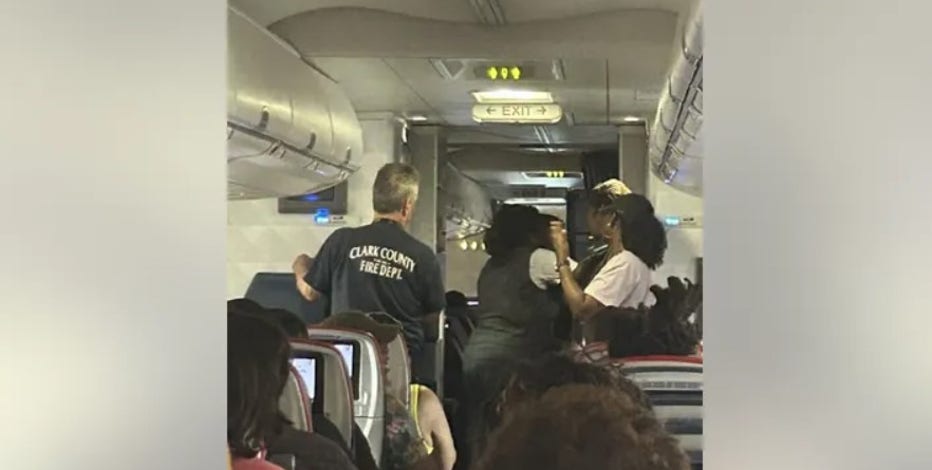 Passengers aboard Las Vegas flight pass out while awaiting takeoff in triple digit temperatures