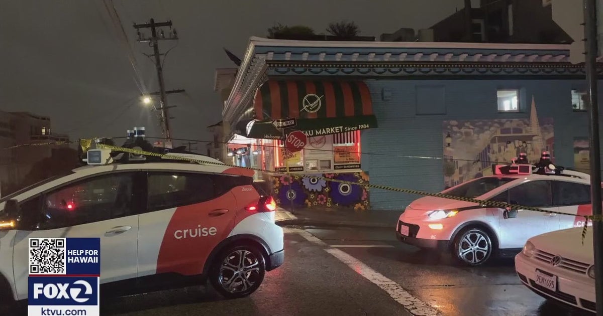 Robotaxis under fire for stopping dead in San Francisco | KTVU FOX 2
