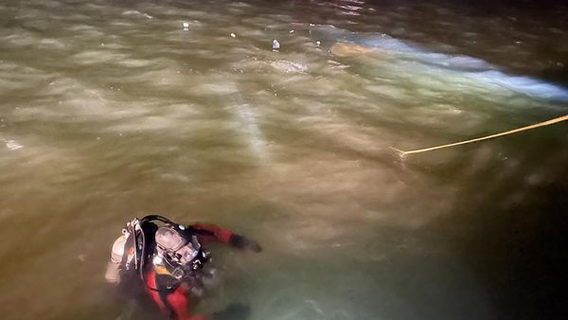 Alameda fire crews rescue man after car drives into lagoon