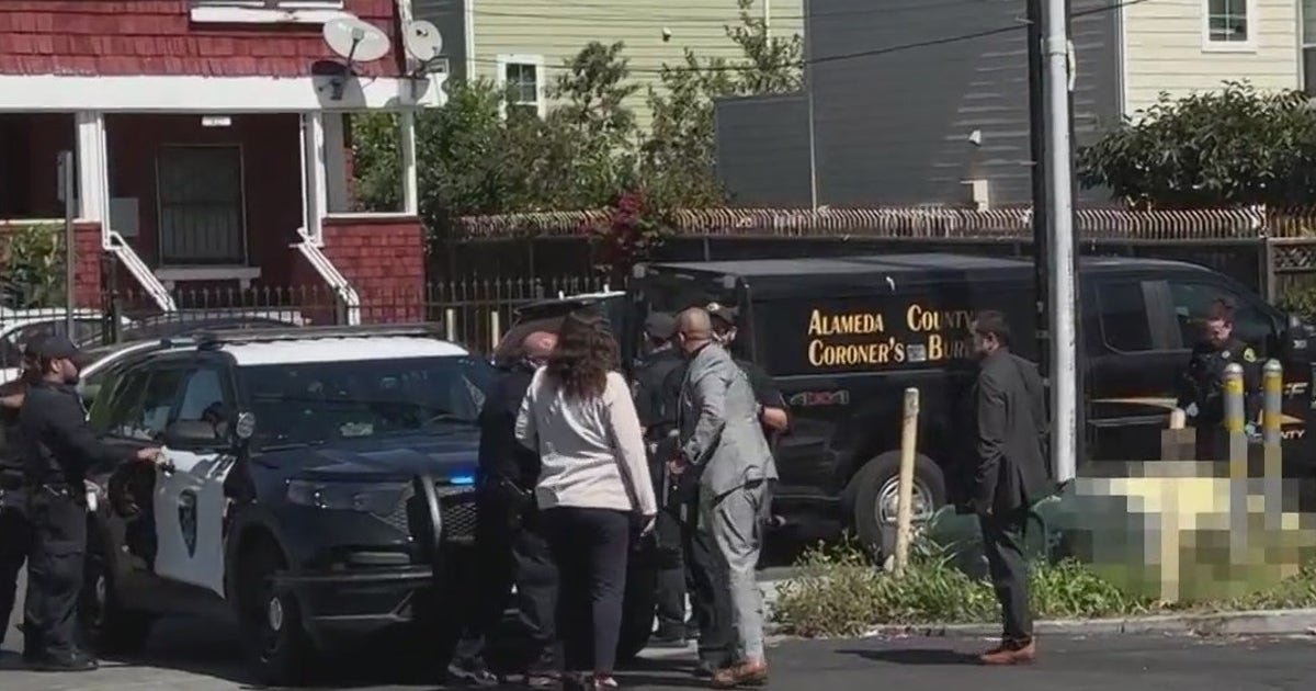 Body found outside Oakland 7-Eleven, hours after robbery | KTVU FOX 2