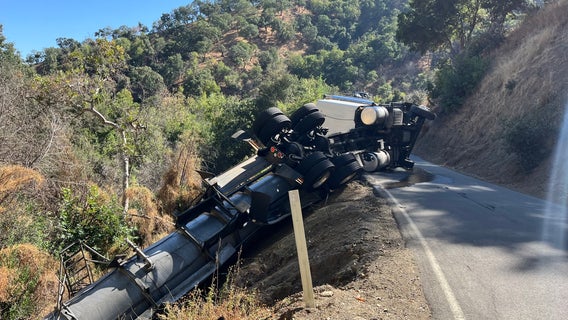 Big rig overturns in Sunol