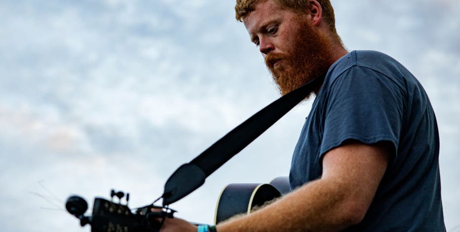 Oliver Anthony cancels show after venue hikes up ticket prices: 'Horses---'