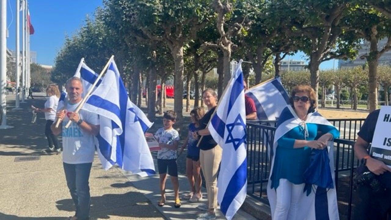 Stand with Israel rally in SF