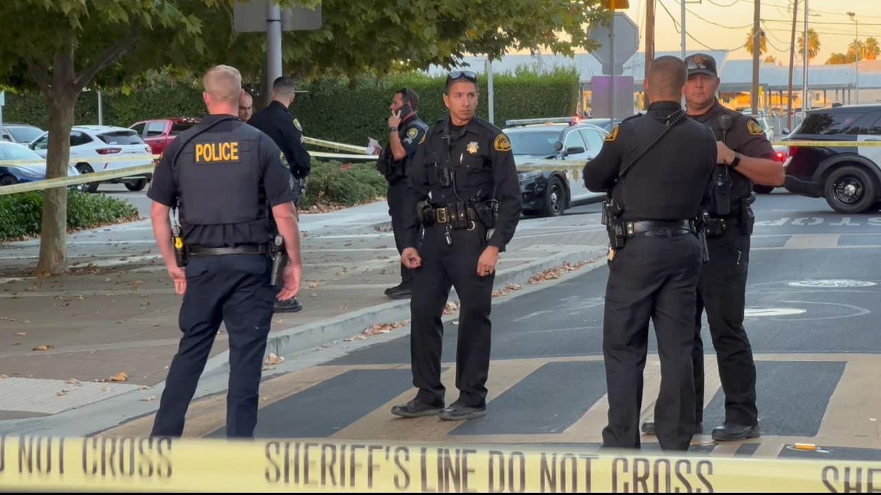 Brentwood officer stabbed outside community center, suspect in custody - Vimarsana News
