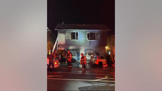 3 vehicles destroyed in Daly City fire that spread to home's garage