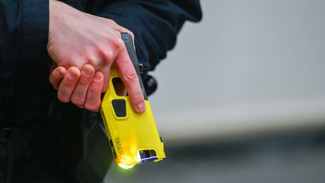 Santa Clara County sheriff touts minimal Taser use but wants more stun guns