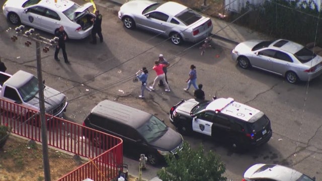Police investigate fatal shooting in East Oakland