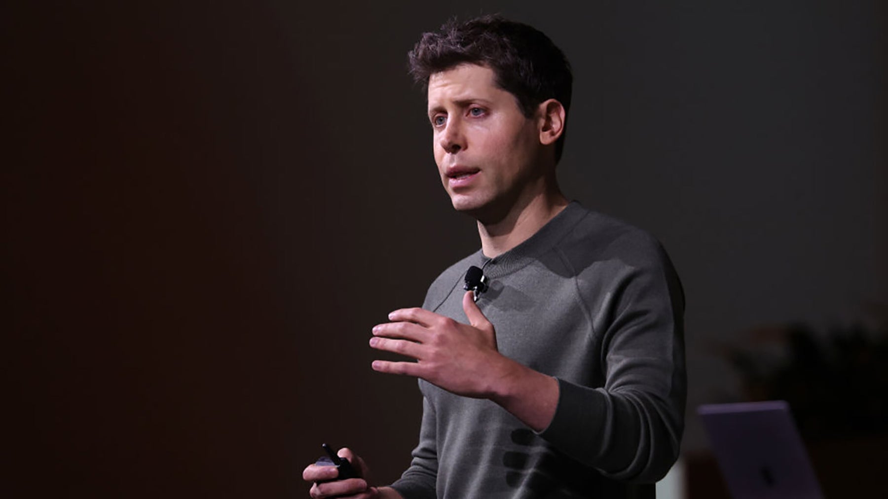 Home of Sam Altman, CEO of OpenAI, hit with Molotov cocktail