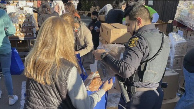 Berkeley Police Association seeking volunteers, donations for annual Turkey Drive