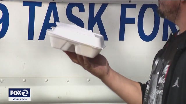 Hundreds turn out for free hot holiday meal in San Jose