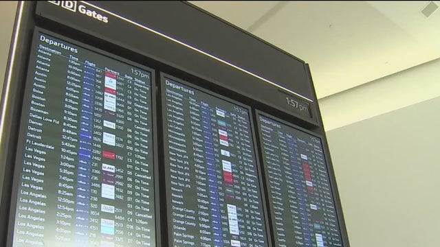 Travel numbers start to rise at SFO as holiday season nears