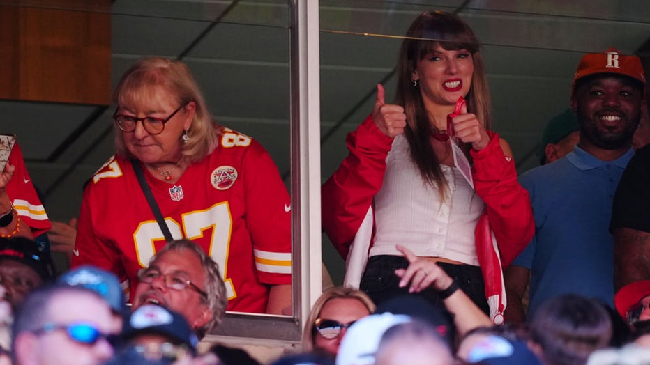 Taylor-Kelce1.jpg