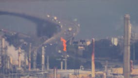 Chemical odor permeates Martinez near refinery; flames spotted