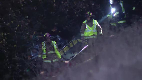 3 killed, 5 injured near Pleasanton after driver says his tire blew out: CHP