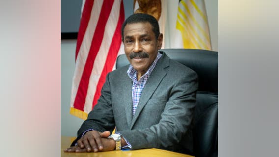 Alameda County supervisor Keith Carson retiring