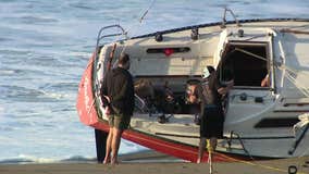 Owner claims 'pirates' pillaged unoccupied sailboat, ship drifts to Baker Beach from Sausalito
