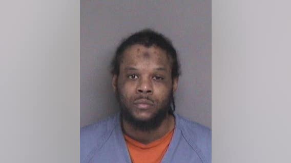 Officer Tuan Le: Third suspect charged with murder of Oakland cop appears in court