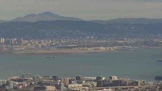 Rain rolls through the Bay Area