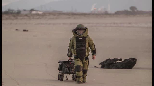 Bomb found on Santa Cruz beach