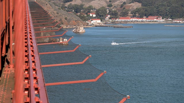 Golden Gate Bridge's suicide net appears to be working
