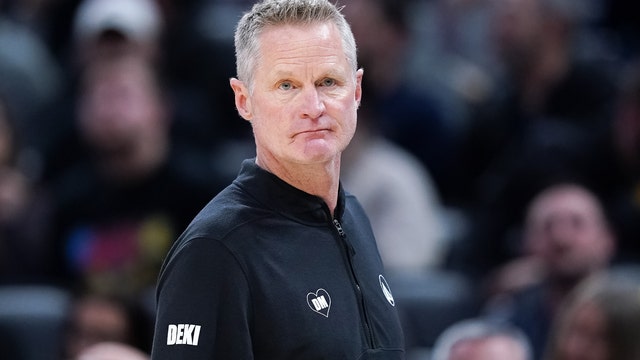 Steve Kerr, Golden State agree to $35 million, 2-year extension, AP sources say
