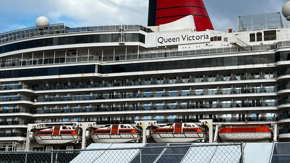 Queen Victoria Cruise Ship With Sick Passengers Departs San Francisco   IMG 5198 