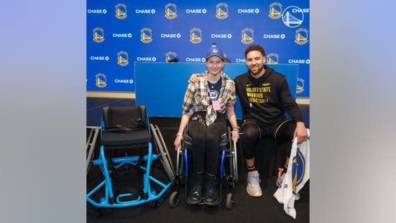 Klay Thompson surprises fan with custom-made wheelchair