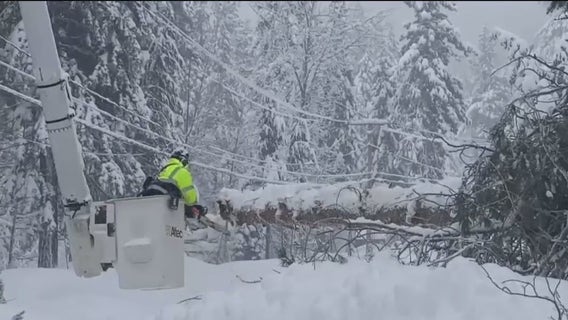 Scattered showers hit the Bay Area as blizzard persists in the Sierra