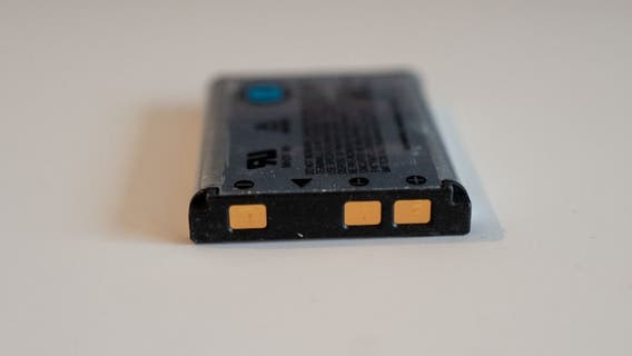 Residential Oakland fire started by spontaneous combustion of lithium battery