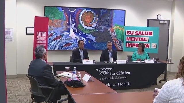 Secretary of Health comes to Oakland's Clinica de la Raza