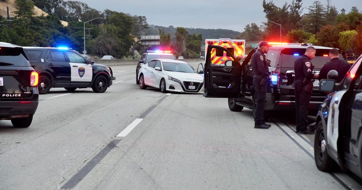 Police chase on East Bay freeway ends in car crash | KTVU FOX 2