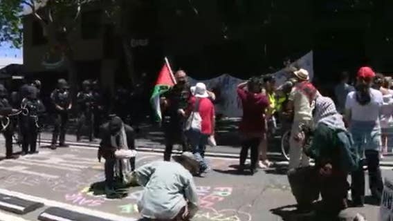 Kamala Harris met by Bay Area protesters over support for Israel