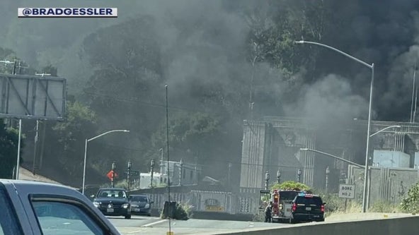 Car fire snarls traffic in Caldecott Tunnel