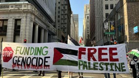 Protestors block San Francisco's Israel Consulate before Netanyahu speech