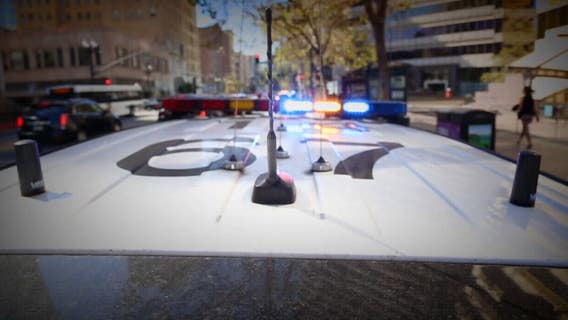 Robbers identifying themselves as police in Oakland home invasions