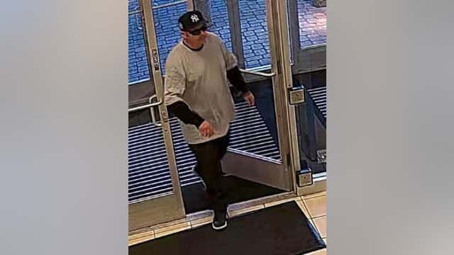 VIDEO: Nearly $500K of jewelry stolen in Antioch smash-and-grab