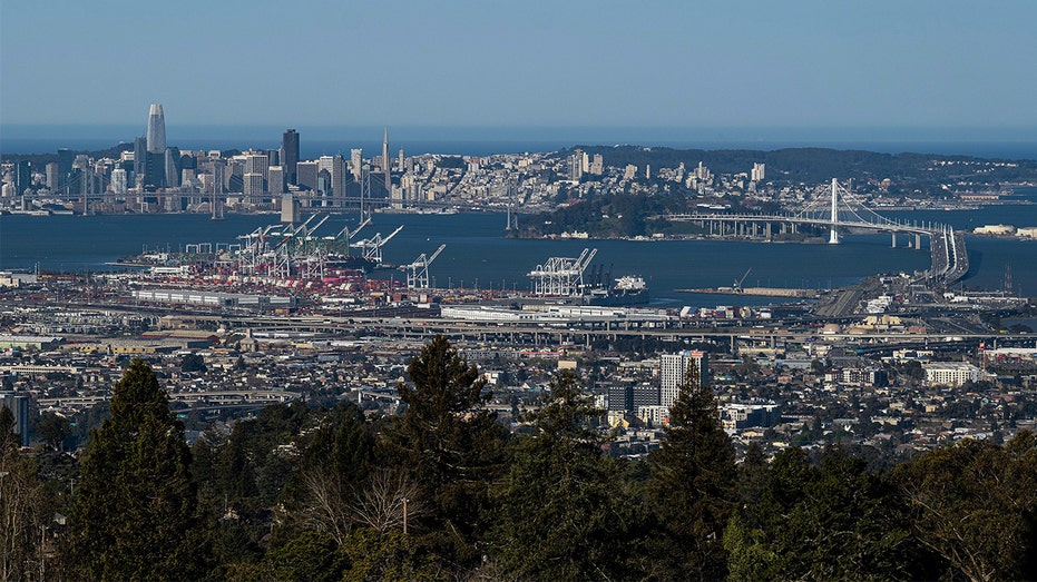 Here's what's causing Oakland home values to drop