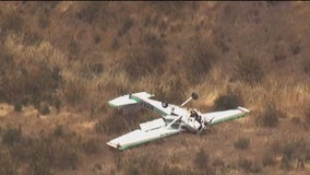 Small plane crash lands in Livermore