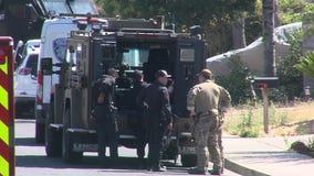 Contra Costa County issues all clear in standoff between suspect, police