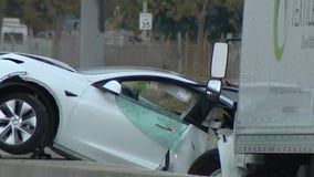 One dead after box truck crashes into Tesla on I-880, one arrested on suspicion of DUI