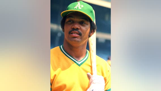 Reggie Jackson brings together A's greats for final game at Coliseum