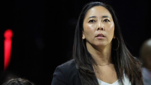 Valkyries' Natalie Nakase named 'Coach of the Year'