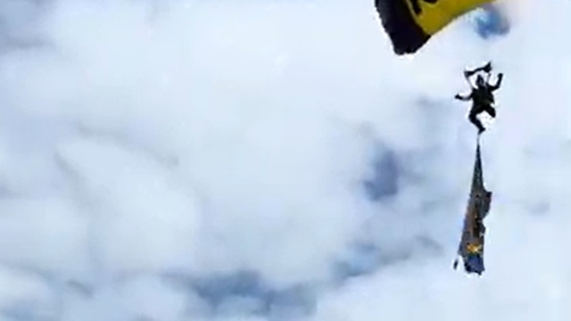 New video shows Navy parachutist smacking into teen during San Francisco Fleet Week